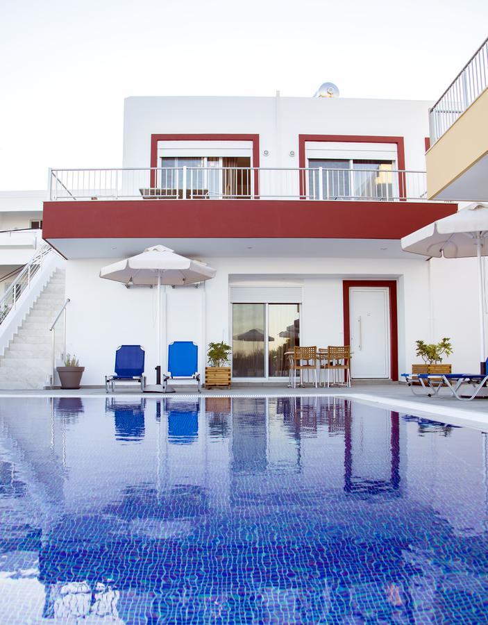 Gennadi Gardens Exclusive Apartments ภายนอก รูปภาพ